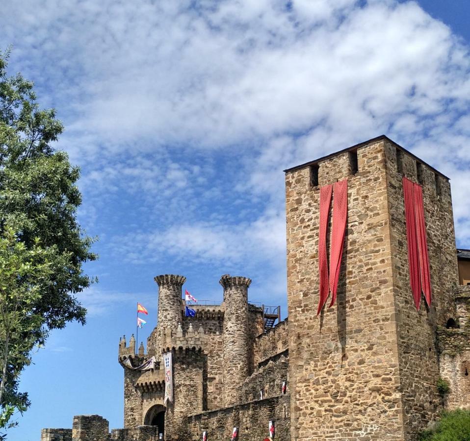 XOXO - Castillo Ponferrada Esterno foto